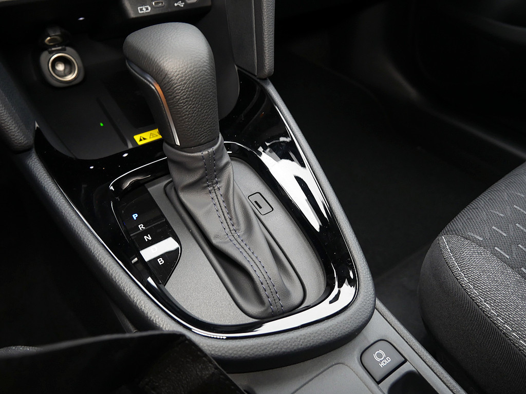 Fahrzeugansicht TOYOTA Yaris Cross Teamplayer - Bild 16