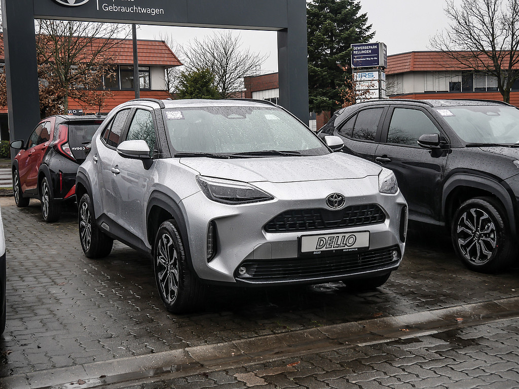 Fahrzeugansicht TOYOTA Yaris Cross Teamplayer - Bild 23