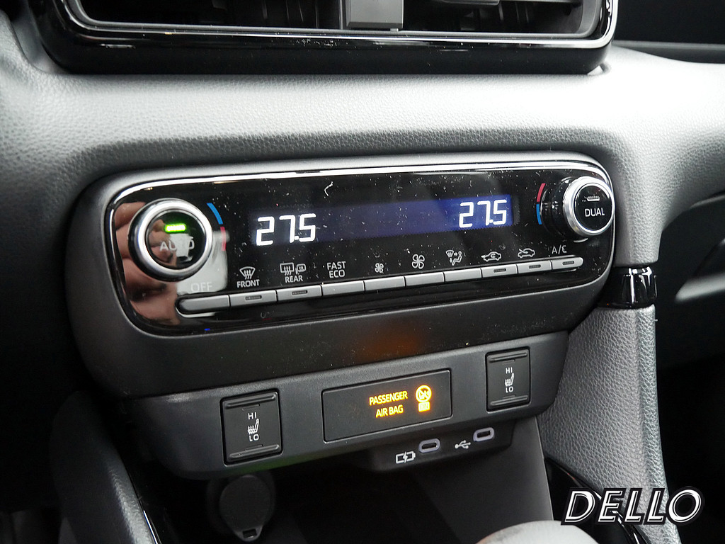 Fahrzeugansicht TOYOTA Yaris Hybrid 1.5 VVT-i Style Plus - Bild 17