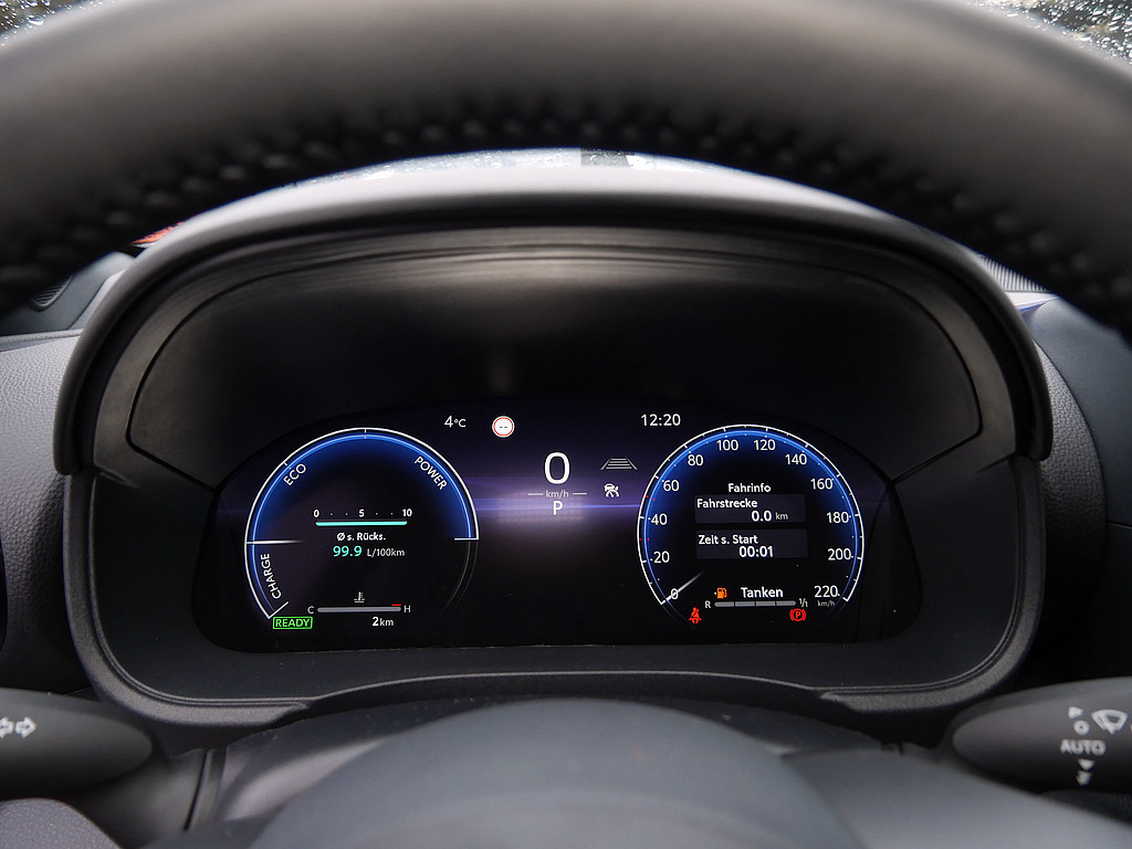 Fahrzeugansicht TOYOTA Yaris Hybrid 1.5 VVT-i Style Plus - Bild 24