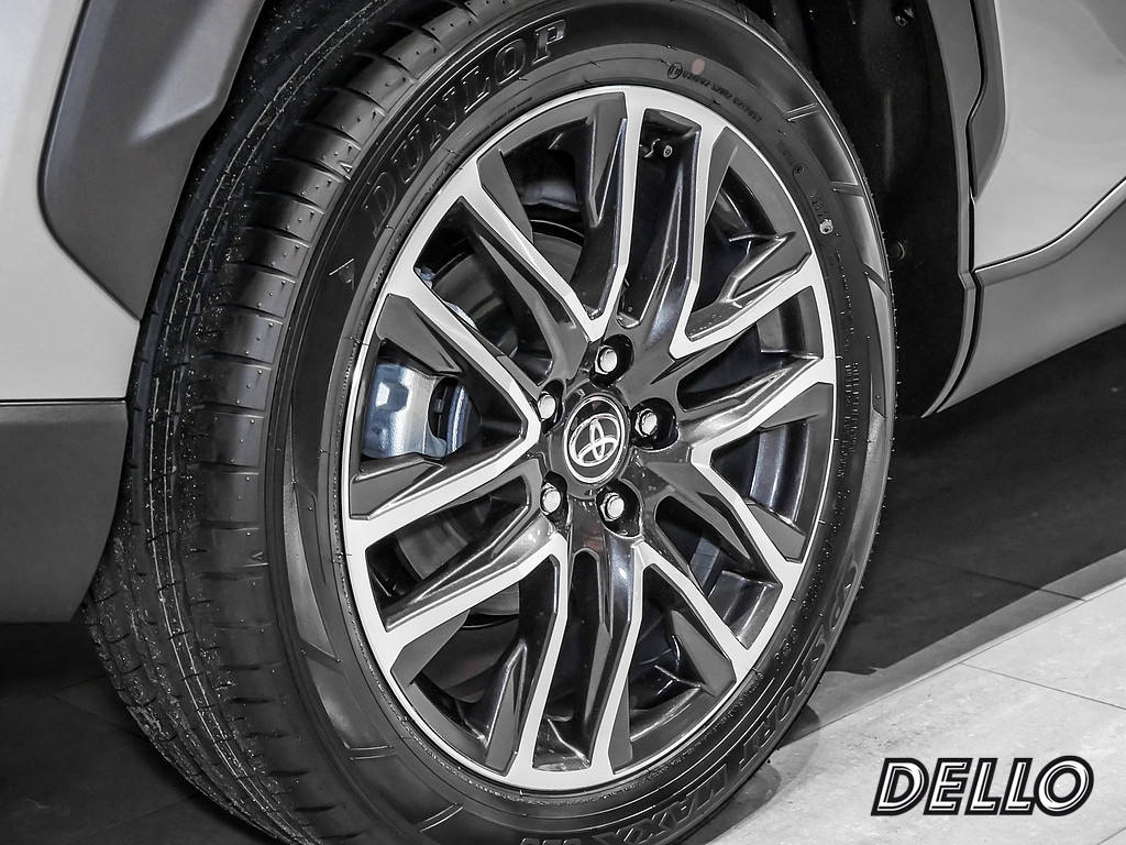 Fahrzeugansicht TOYOTA Corolla Cross 2.0 Hybrid FWD Team Deutschland - Bild 7