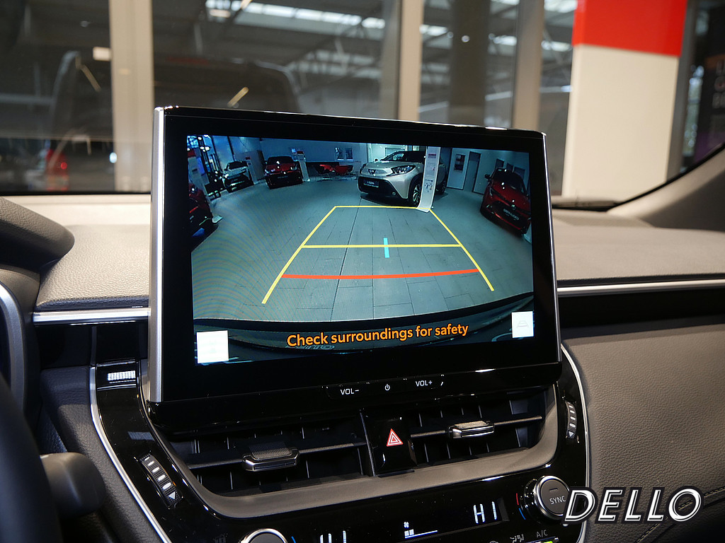 Fahrzeugansicht TOYOTA Corolla Cross 2.0 Hybrid FWD Team Deutschland - Bild 15