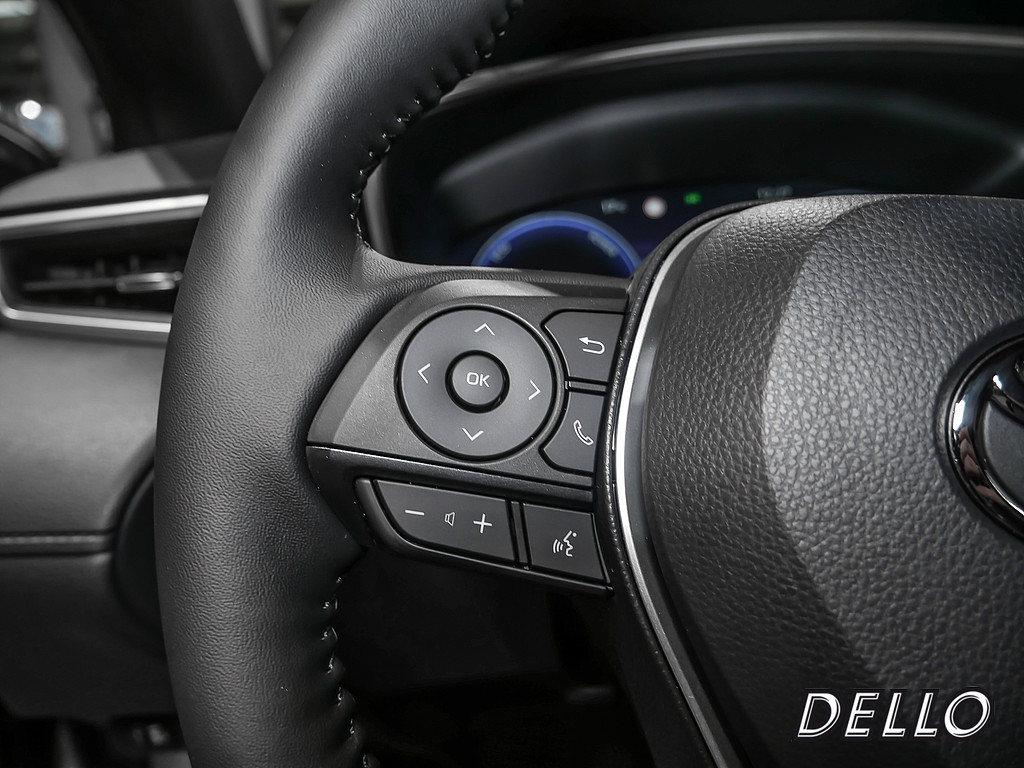 Fahrzeugansicht TOYOTA Corolla Cross 2.0 Hybrid FWD Team Deutschland - Bild 26