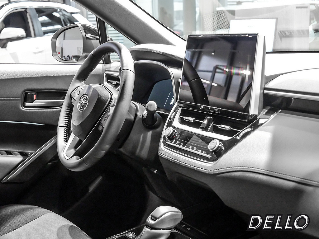 Fahrzeugansicht TOYOTA Corolla Cross 2.0 Hybrid FWD Team Deutschland - Bild 38