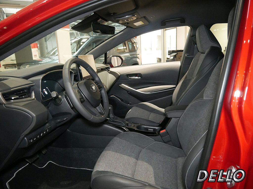 Fahrzeugansicht TOYOTA Corolla 2.0 Hybrid Teamplayer - Bild 7