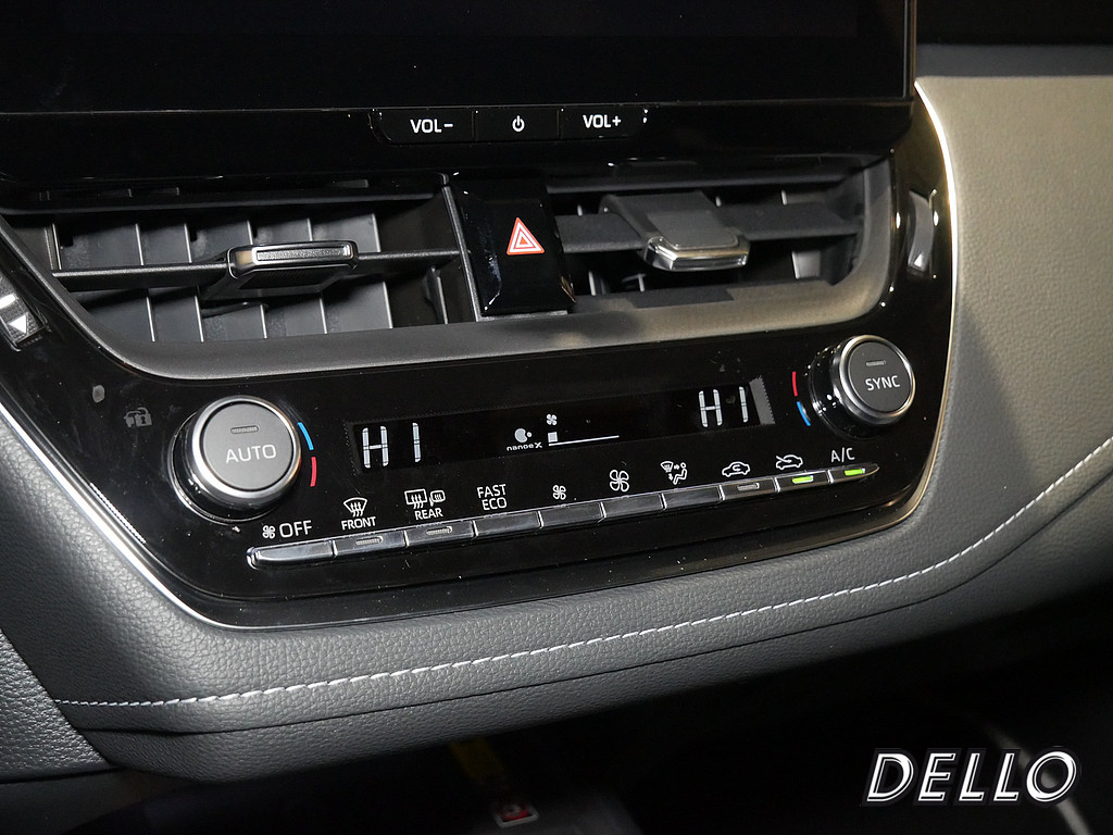 Fahrzeugansicht TOYOTA Corolla 2.0 Hybrid Teamplayer - Bild 10