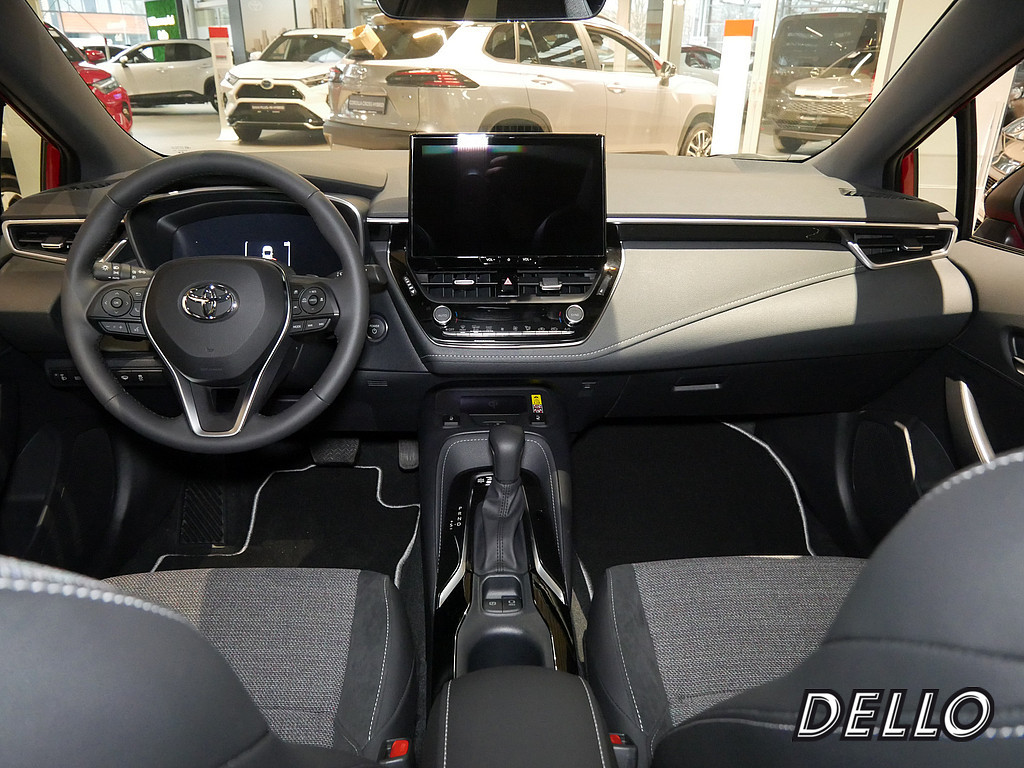 Fahrzeugansicht TOYOTA Corolla 2.0 Hybrid Teamplayer - Bild 30