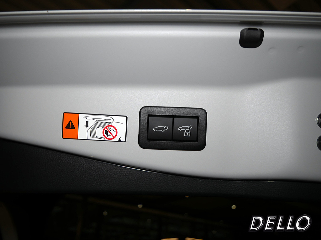 Fahrzeugansicht TOYOTA C-HR 2.0 Plug-In Hybrid FWD GR Sport - Bild 8