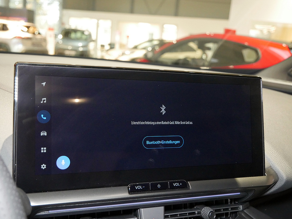 Fahrzeugansicht TOYOTA C-HR 2.0 Plug-In Hybrid FWD GR Sport - Bild 16