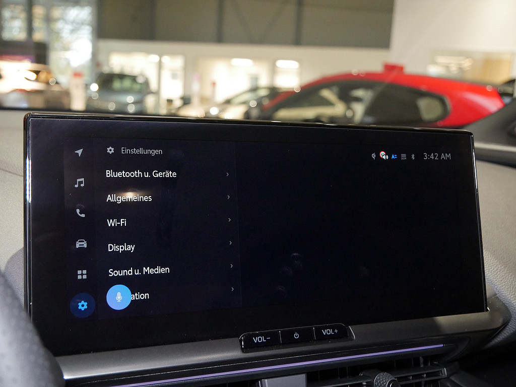 Fahrzeugansicht TOYOTA C-HR 2.0 Plug-In Hybrid FWD GR Sport - Bild 18