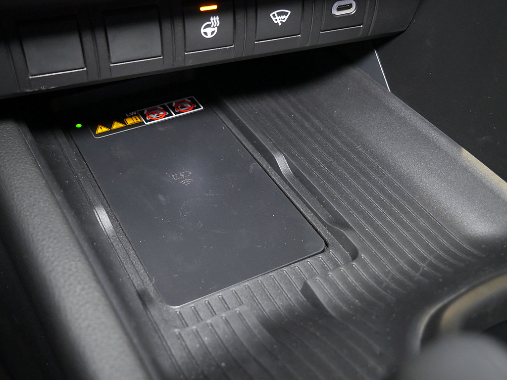 Fahrzeugansicht TOYOTA C-HR 2.0 Plug-In Hybrid FWD GR Sport - Bild 20