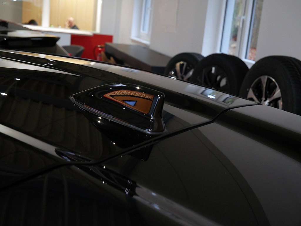 Fahrzeugansicht TOYOTA C-HR 2.0 Plug-In Hybrid FWD GR Sport - Bild 28