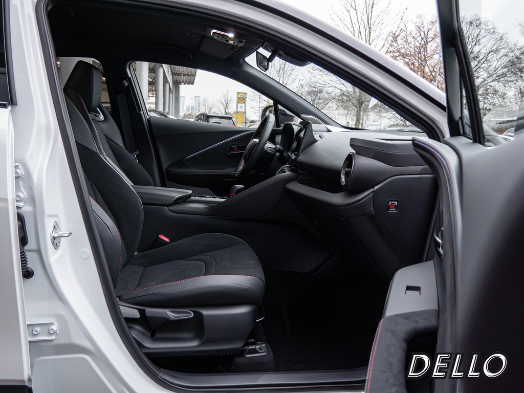 Fahrzeugansicht TOYOTA C-HR 2.0 Plug-In Hybrid FWD GR Sport - Bild 4