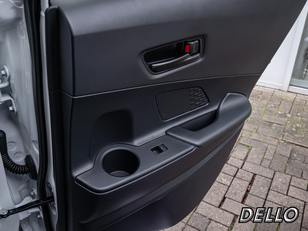 Fahrzeugansicht TOYOTA C-HR 2.0 Plug-In Hybrid FWD GR Sport - Bild 9