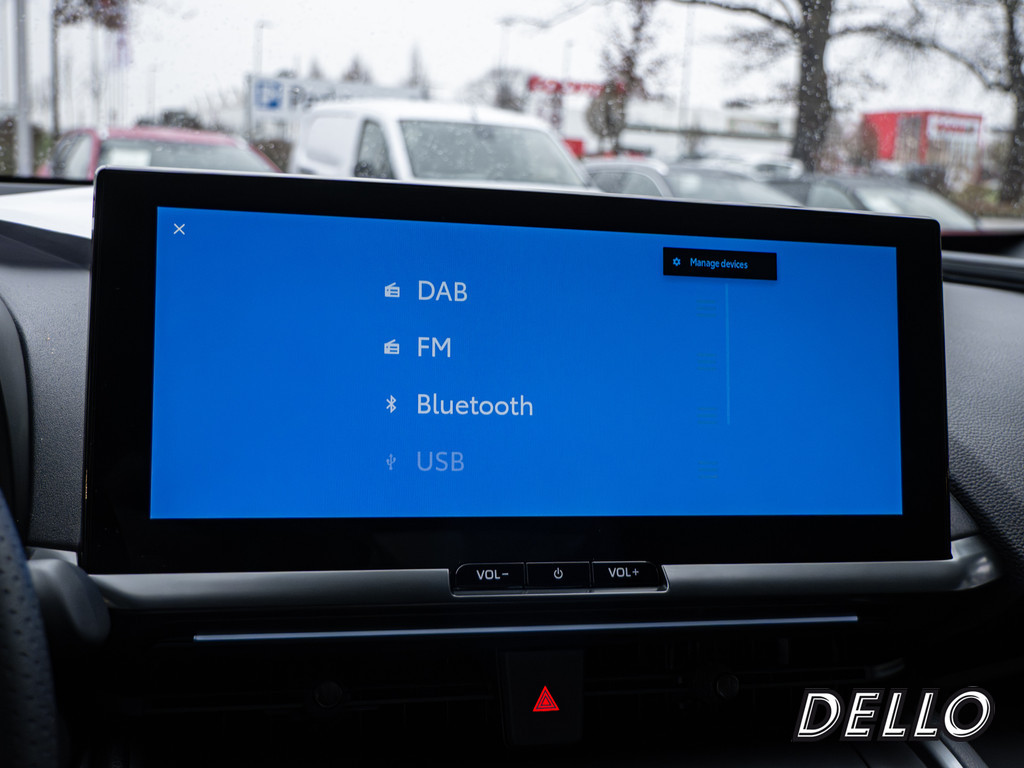 Fahrzeugansicht TOYOTA C-HR 2.0 Plug-In Hybrid FWD GR Sport - Bild 13