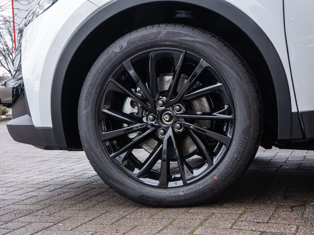 Fahrzeugansicht TOYOTA C-HR 2.0 Plug-In Hybrid FWD GR Sport - Bild 45