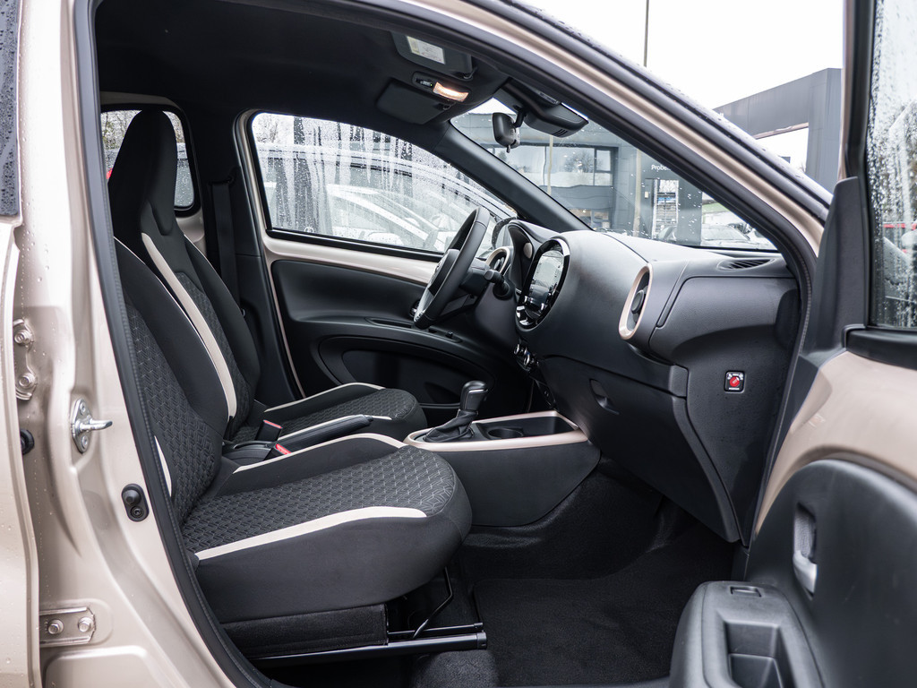 Fahrzeugansicht TOYOTA Aygo X 1.0 Pulse - Bild 5