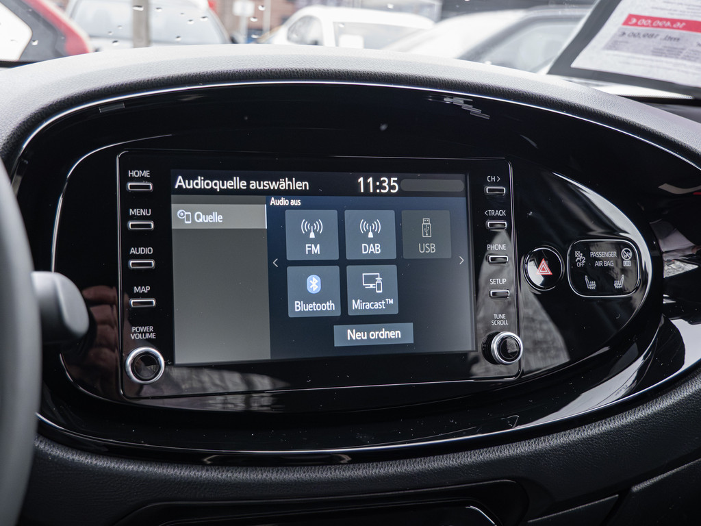 Fahrzeugansicht TOYOTA Aygo X 1.0 Pulse - Bild 8