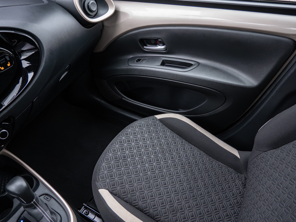 Fahrzeugansicht TOYOTA Aygo X 1.0 Pulse - Bild 16