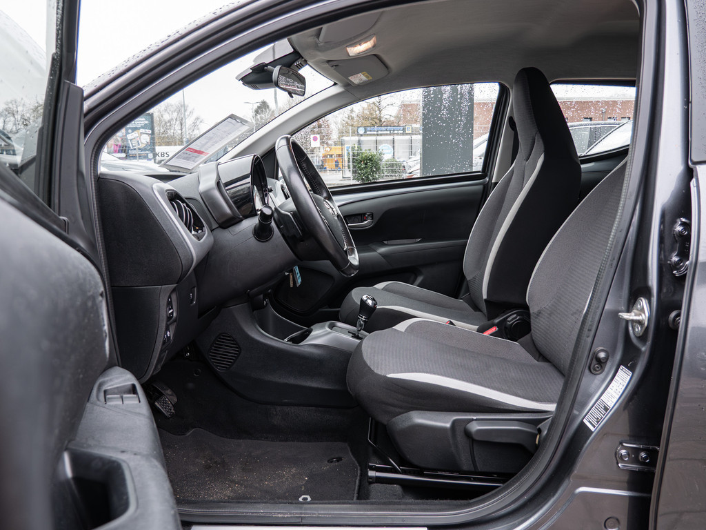 Fahrzeugansicht TOYOTA Aygo 1.0 Team D - Bild 4