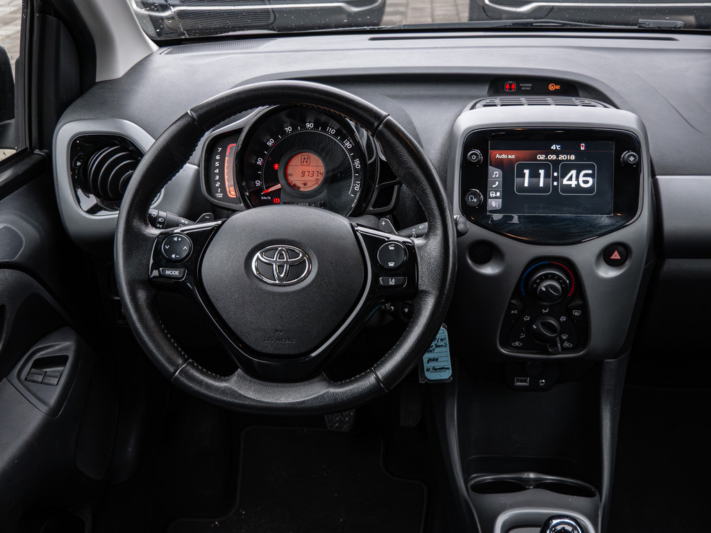 Fahrzeugansicht TOYOTA Aygo 1.0 Team D - Bild 9