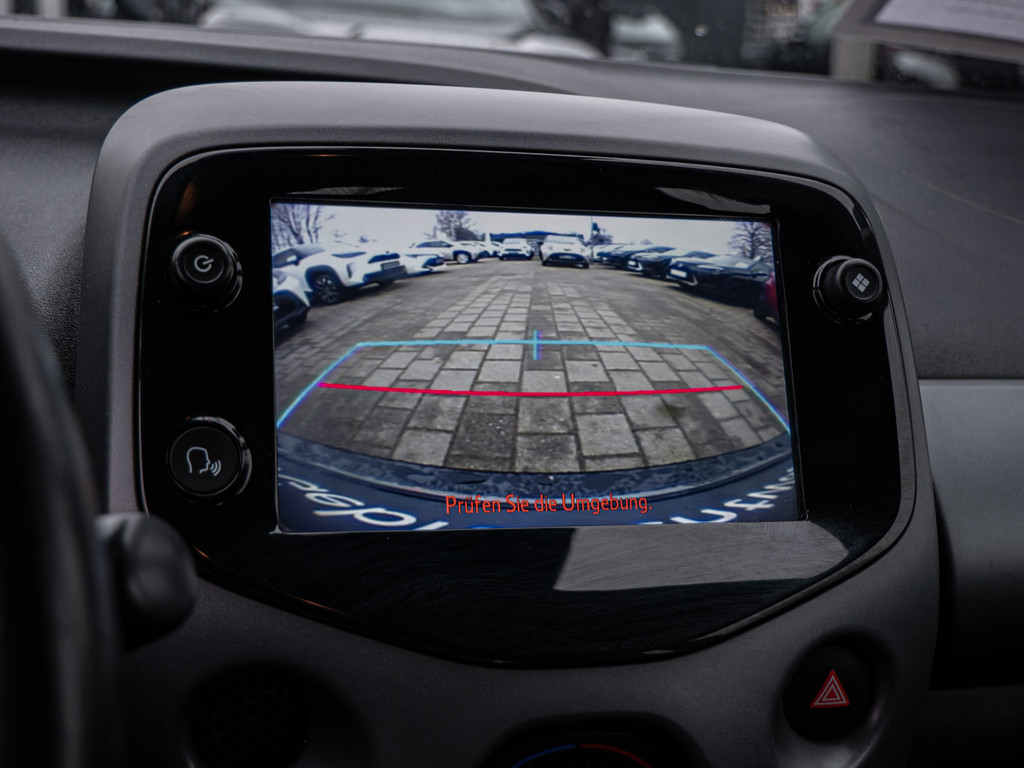 Fahrzeugansicht TOYOTA Aygo 1.0 Team D - Bild 18