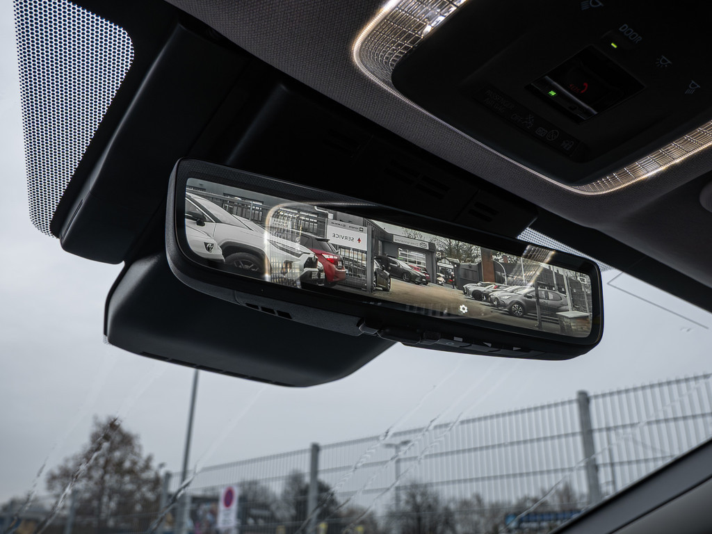 Fahrzeugansicht TOYOTA Prius Plug-in Hybrid Executive - Bild 24