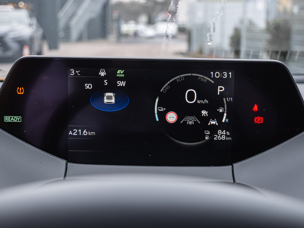 Fahrzeugansicht TOYOTA Prius Plug-in Hybrid Executive - Bild 25