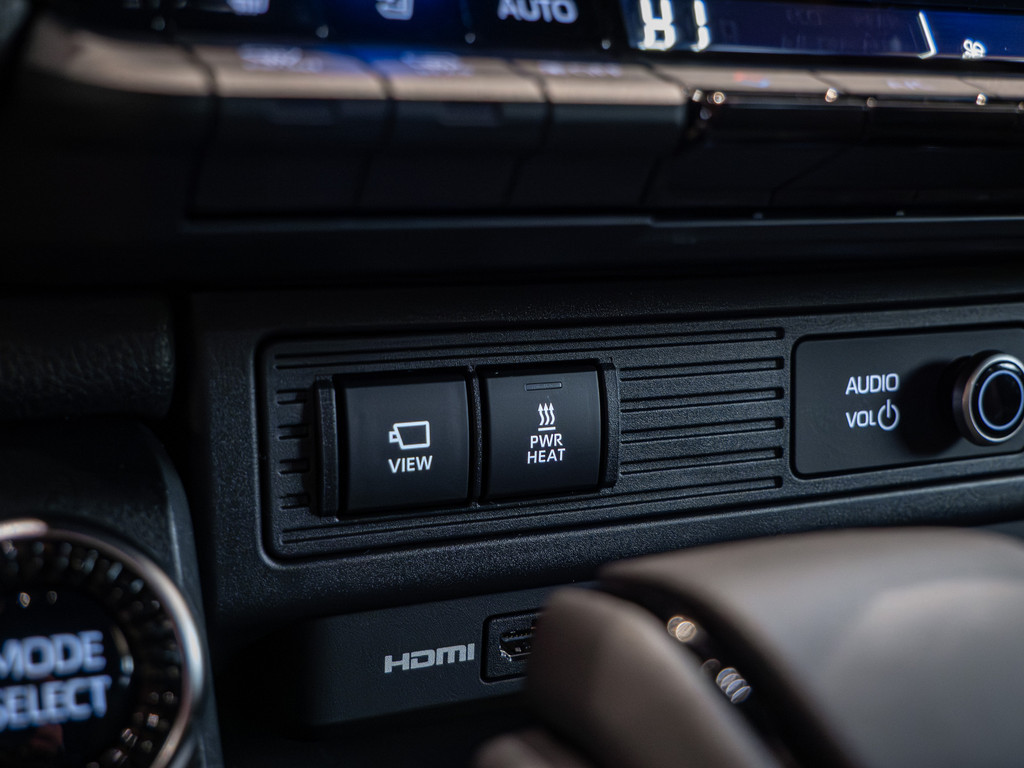 Fahrzeugansicht TOYOTA Land Cruiser 2.8 D-4D Executive - Bild 19