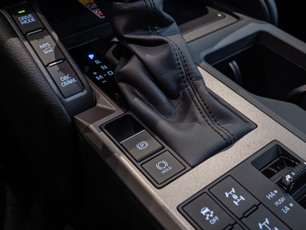 Fahrzeugansicht TOYOTA Land Cruiser 2.8 D-4D Executive - Bild 22