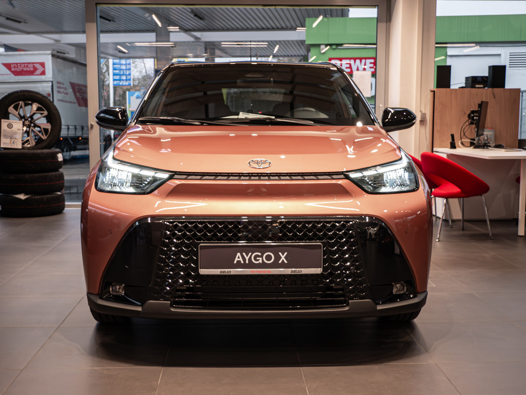 Fahrzeugansicht TOYOTA Aygo X Hybrid Teamplayer - Bild 12