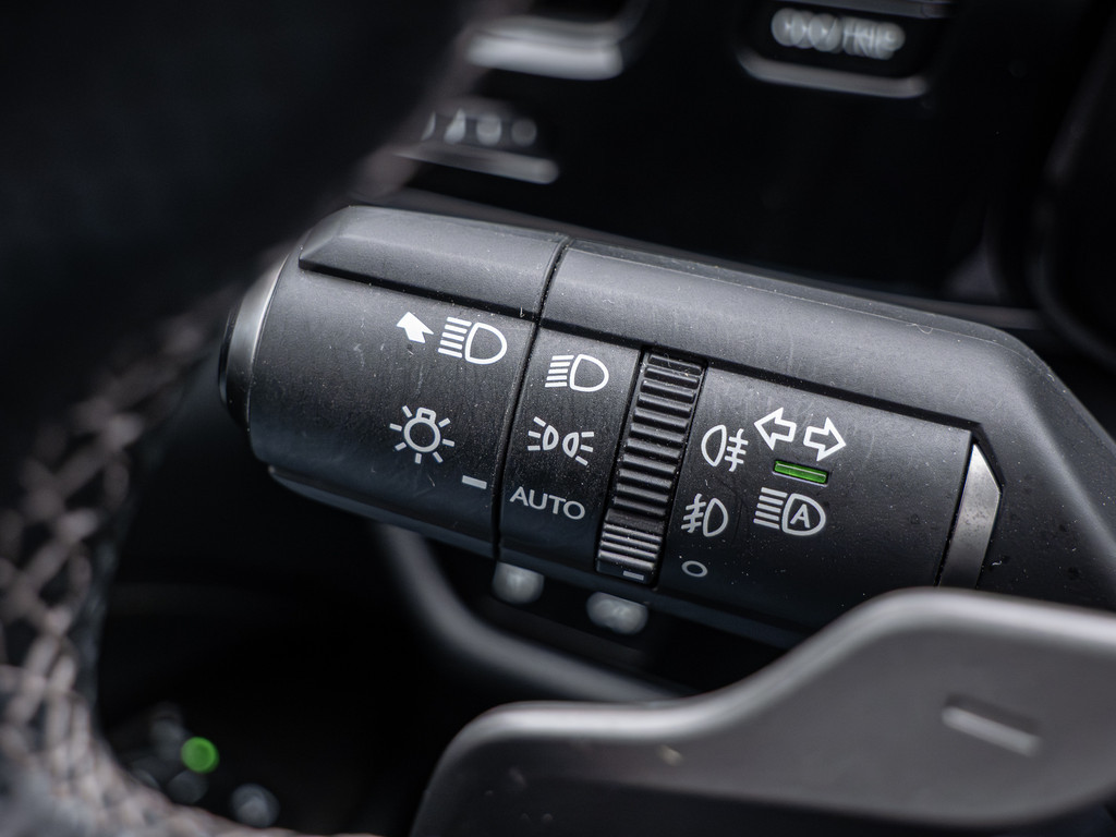 Fahrzeugansicht LEXUS NX 450h + F Sport - Bild 22