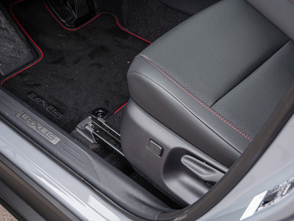 Fahrzeugansicht LEXUS LBX Elegant Black Ed. - Bild 35