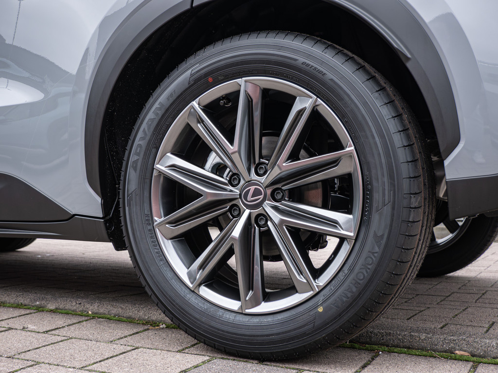 Fahrzeugansicht LEXUS LBX Elegant Black Ed. - Bild 42