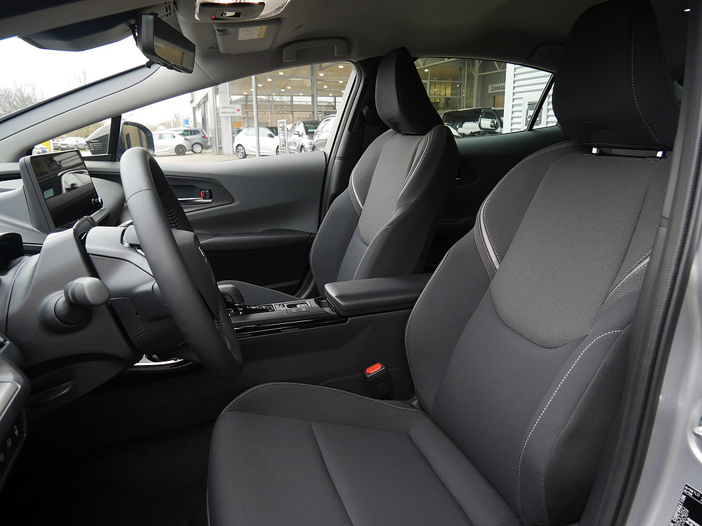 Fahrzeugansicht TOYOTA Prius 2.0 Plug-in Hybrid Executive - Bild 10