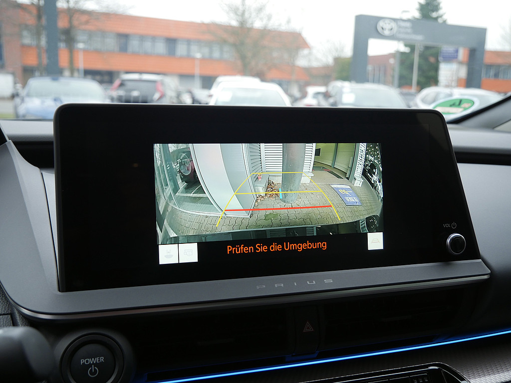 Fahrzeugansicht TOYOTA Prius 2.0 Plug-in Hybrid Executive - Bild 11