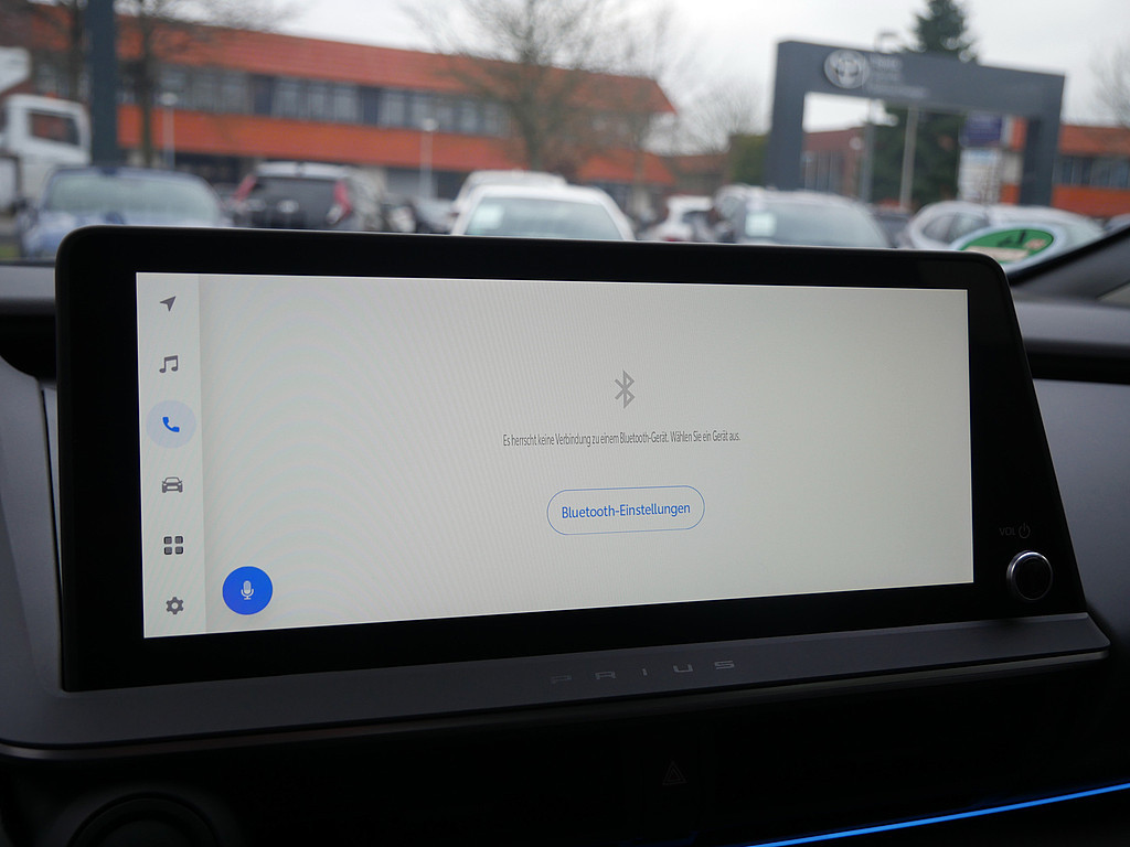 Fahrzeugansicht TOYOTA Prius 2.0 Plug-in Hybrid Executive - Bild 14