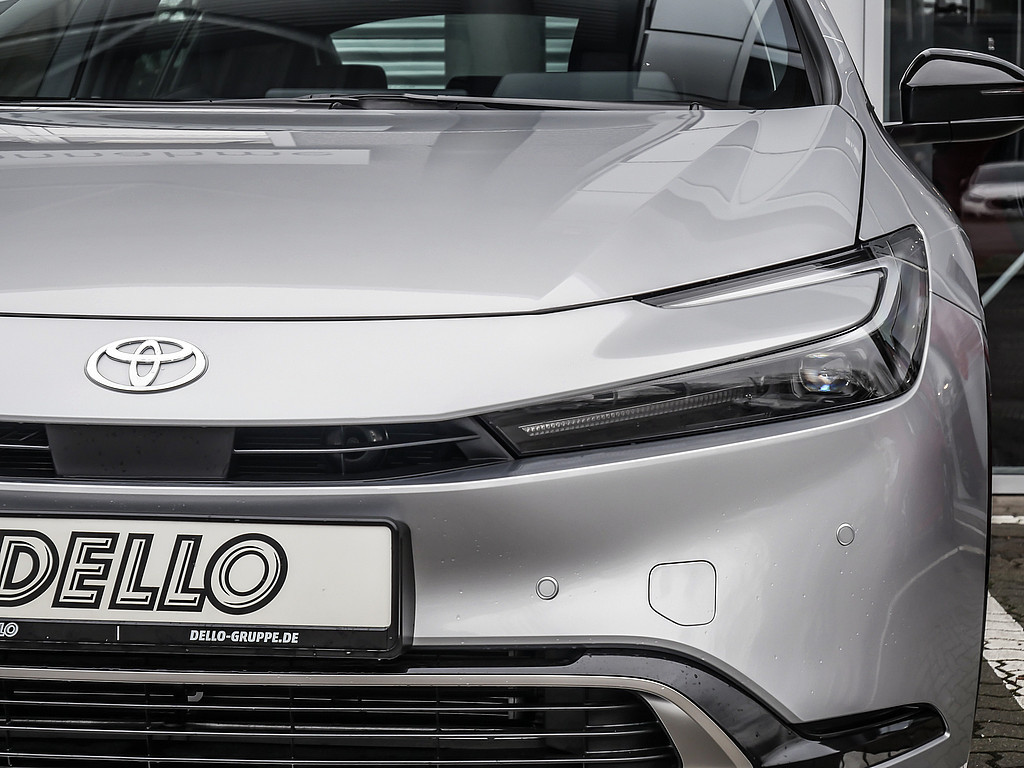Fahrzeugansicht TOYOTA Prius 2.0 Plug-in Hybrid Executive - Bild 32
