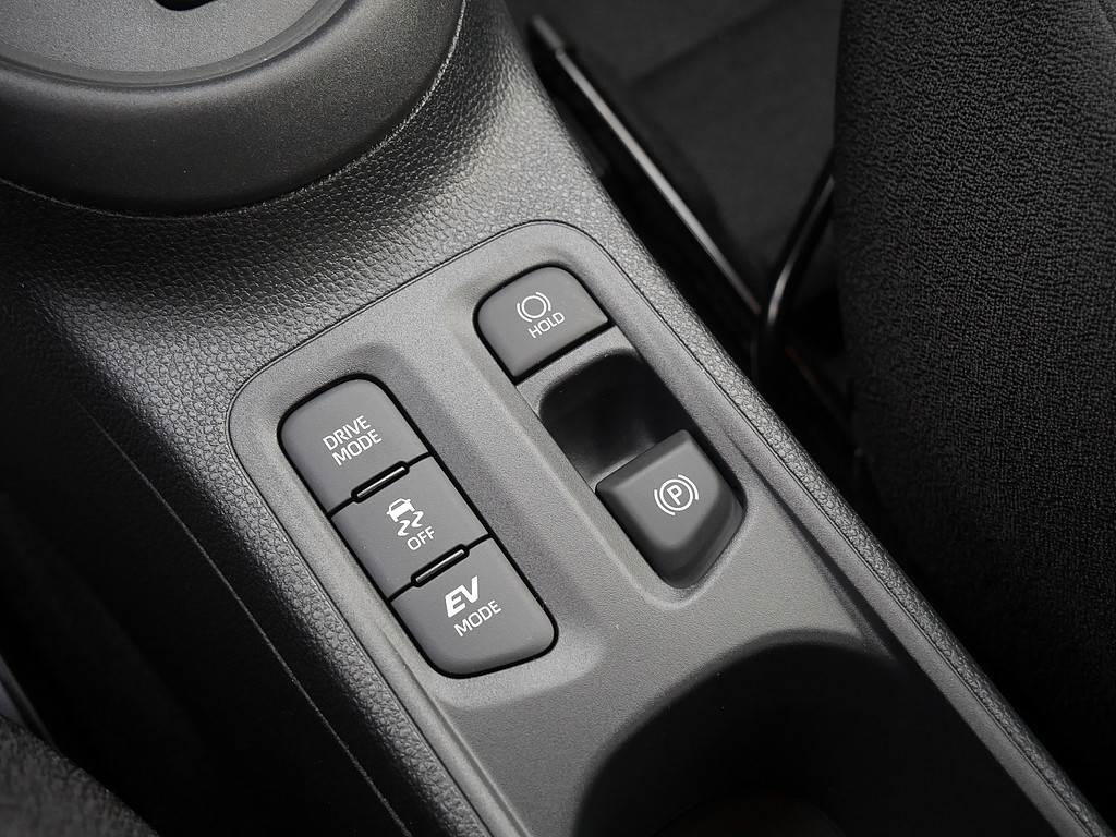 Fahrzeugansicht TOYOTA Aygo X 1.5 Hybrid Pure 85 kW - Bild 18