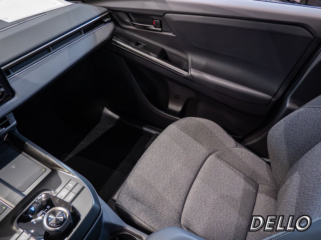 Fahrzeugansicht TOYOTA bZ4X Teamplayer - Bild 20