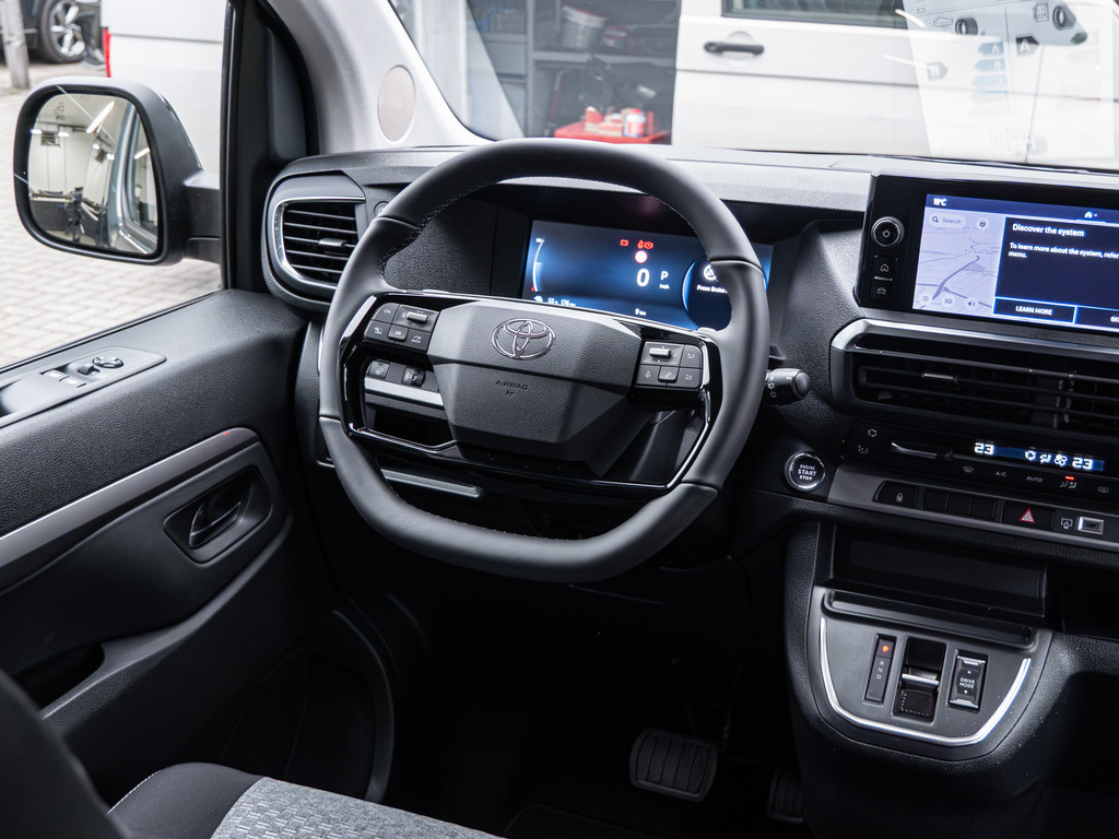 Fahrzeugansicht TOYOTA Proace Verso Electric Teamplayer - Bild 2