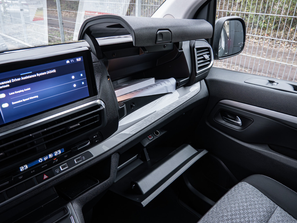 Fahrzeugansicht TOYOTA Proace Verso Electric Teamplayer - Bild 21