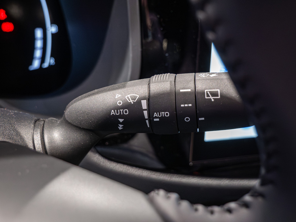 Fahrzeugansicht TOYOTA Aygo X Hybrid 1.5 L Lounge - Bild 25