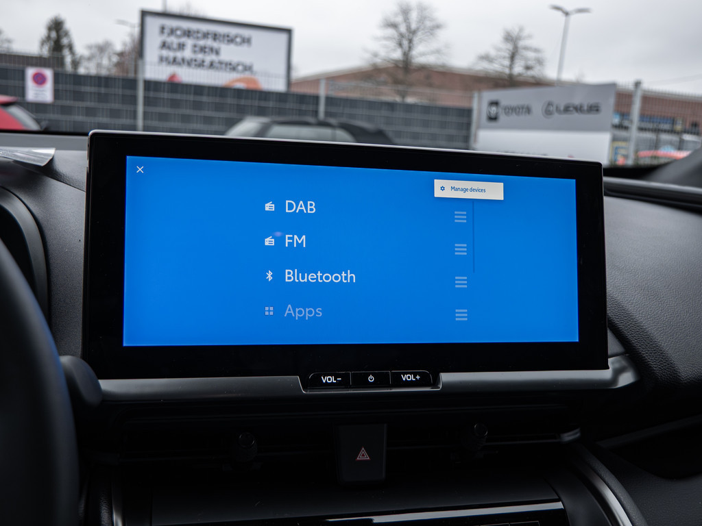 Fahrzeugansicht TOYOTA C-HR 1.8 Hybrid FWD Teamplayer - Bild 11