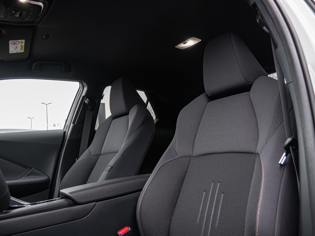 Fahrzeugansicht TOYOTA C-HR 1.8 Hybrid FWD Teamplayer - Bild 35