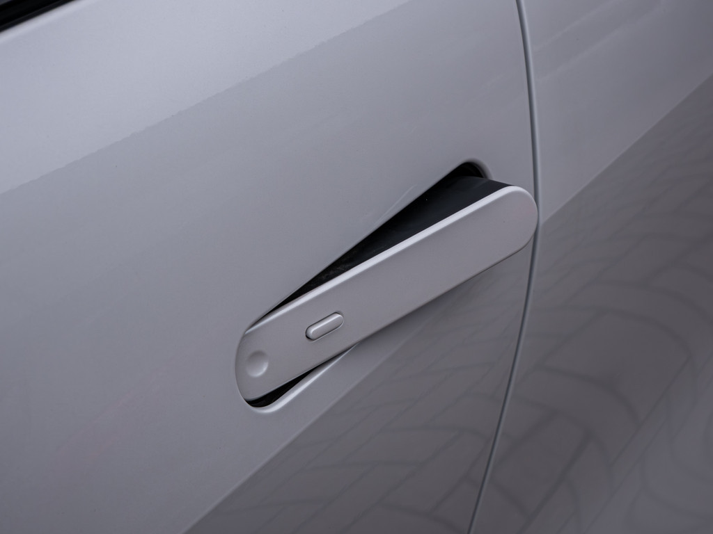 Fahrzeugansicht TOYOTA C-HR 1.8 Hybrid FWD Teamplayer - Bild 42