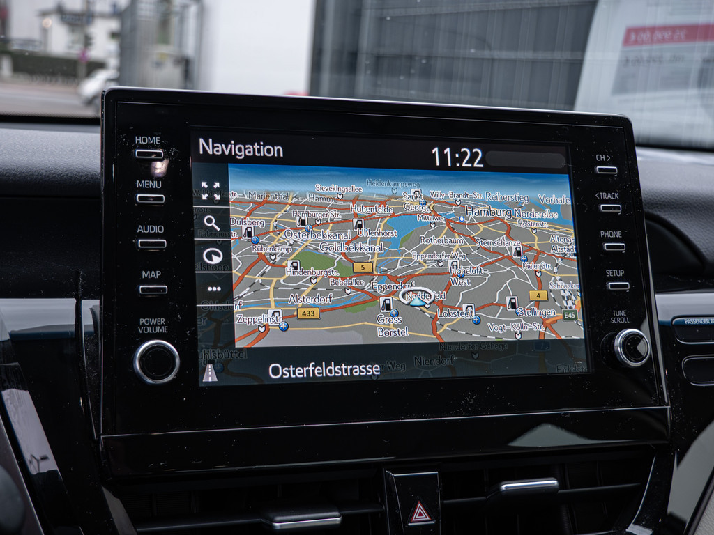 Fahrzeugansicht TOYOTA Camry 2.5 Hybrid Executive - Bild 8