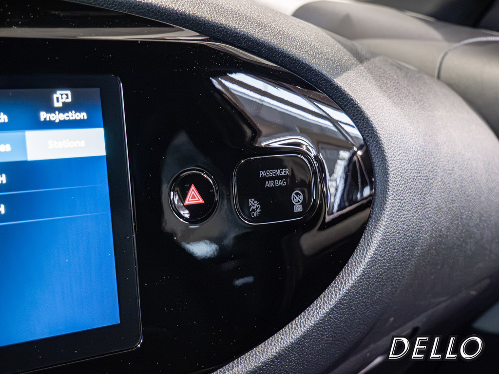 Fahrzeugansicht TOYOTA Solterra Platinum - Bild 15