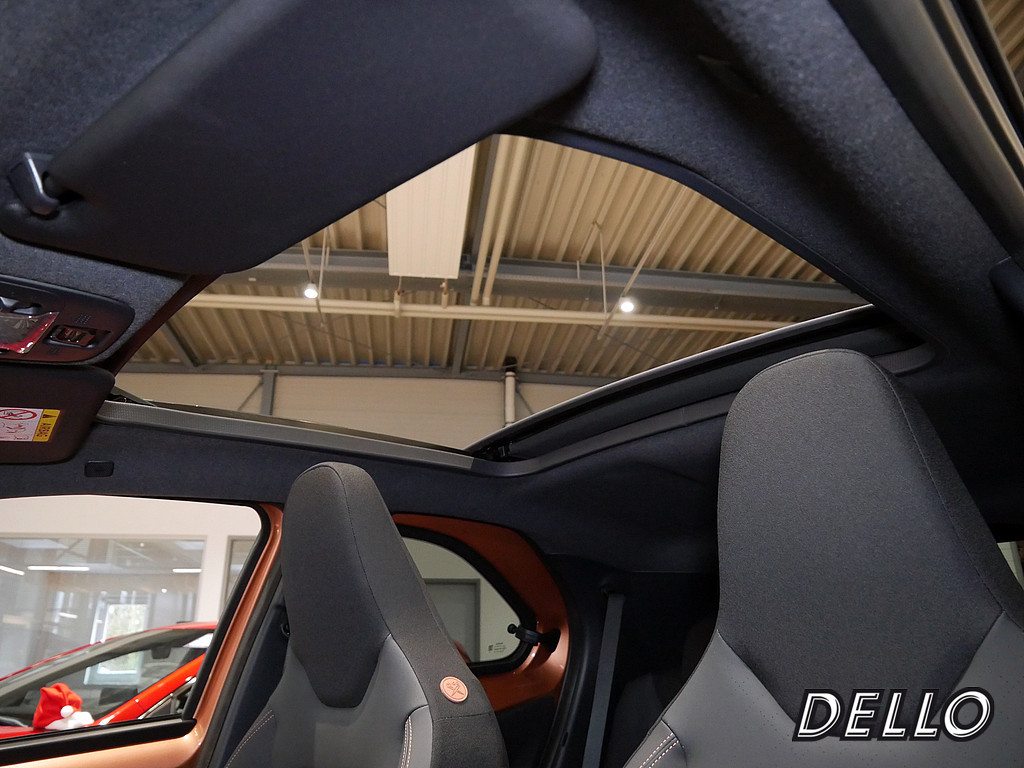 Fahrzeugansicht TOYOTA Aygo X Hybrid Lounge AIR - Bild 9