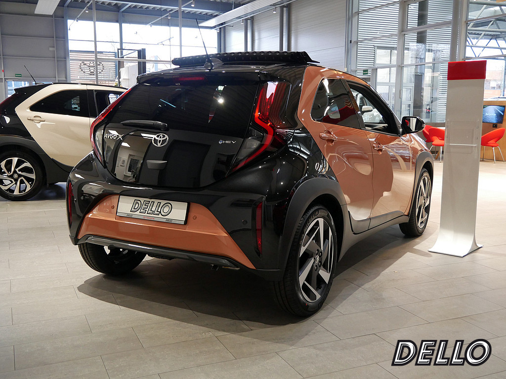 Fahrzeugansicht TOYOTA Aygo X Hybrid Lounge AIR - Bild 10
